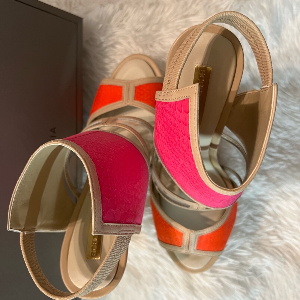 🎉HP🎉NWT BCBG Maxazria Ma-Hex Orange and Pink Heels - Picture 10 of 16